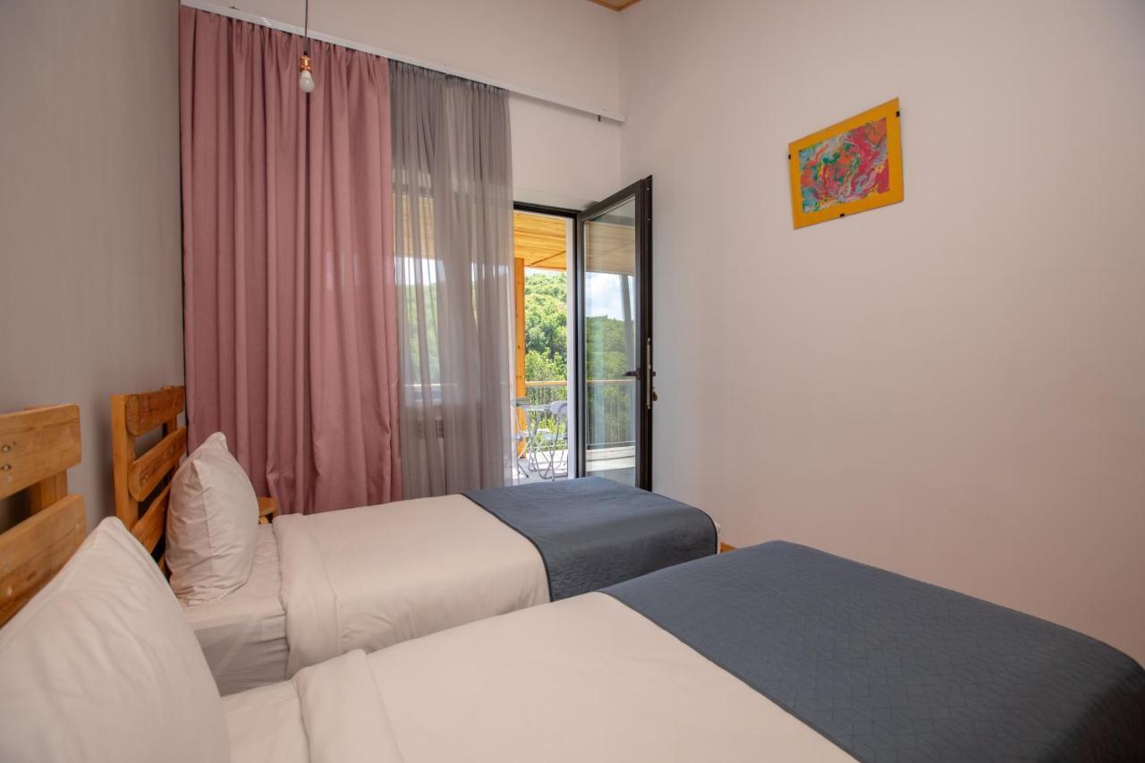 Vardeni Guesthouse Hrazdan Extérieur photo